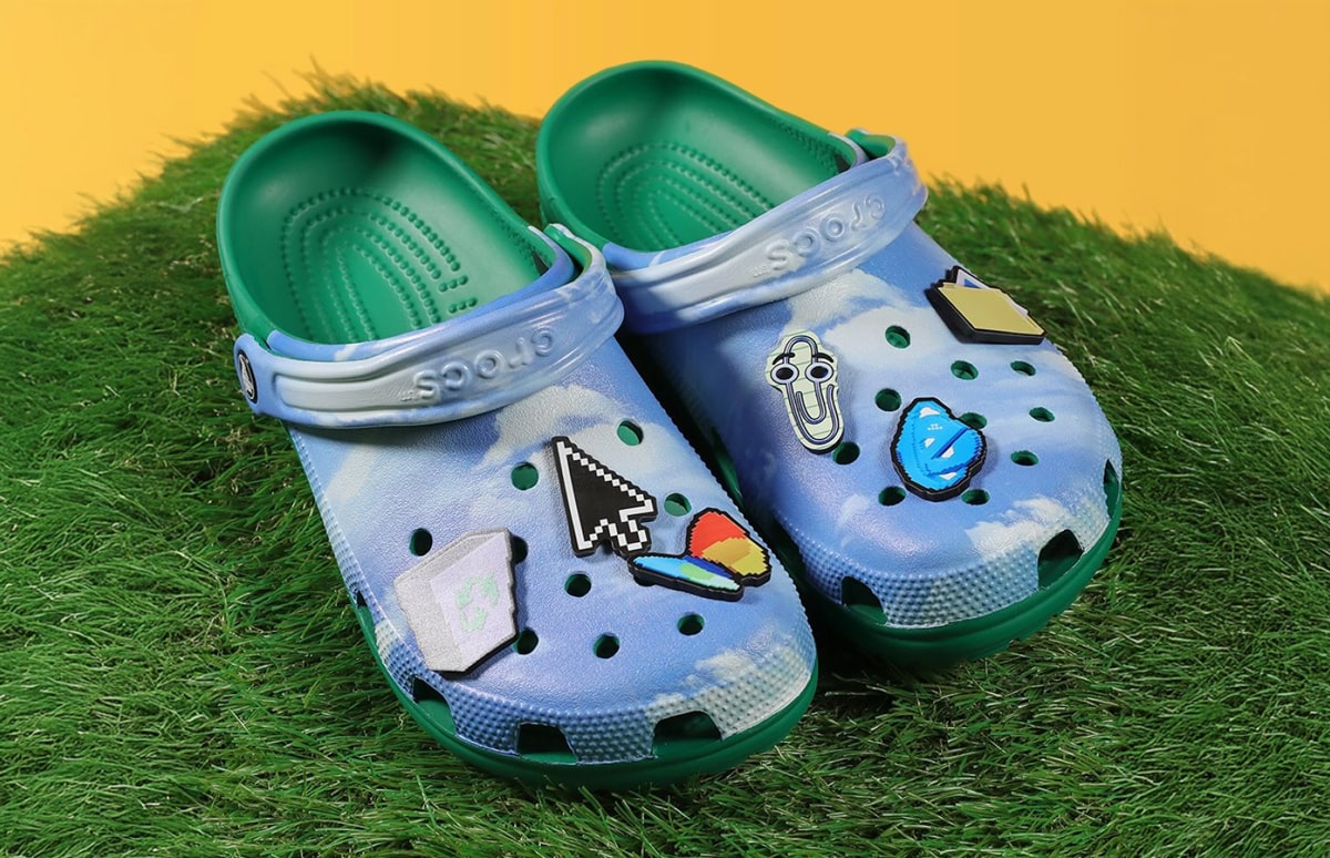 Microsoft представила Crocs у стилі Windows XP