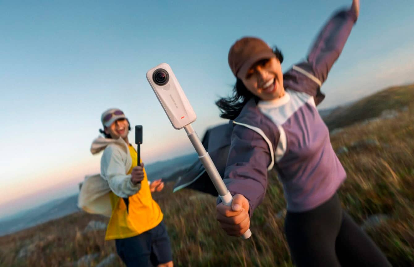 Представлено екшн-камеру Insta360 X4 Air