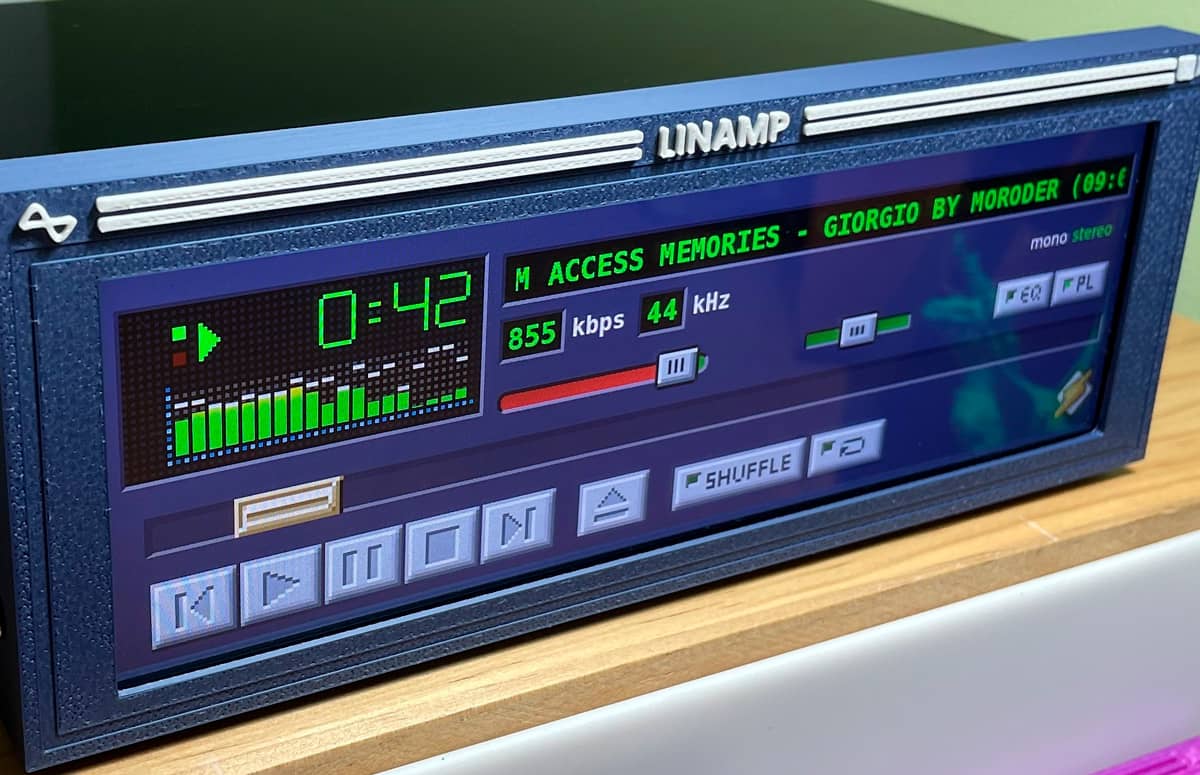 Представлено фізичну версію плеєра Winamp
