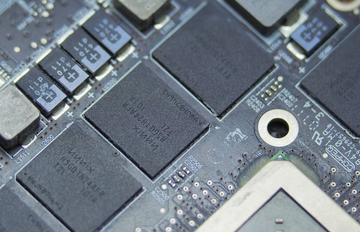 Пам’ять дорожчає назавжди: Lenovo попереджає про нову еру цін на DRAM і NAND