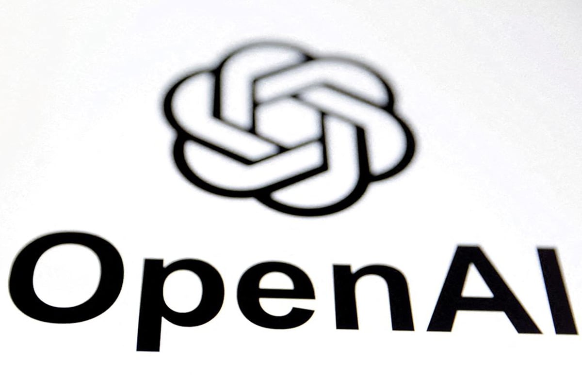 OpenAI вклалася в безпечніший аналог мозкового чипа Neuralink