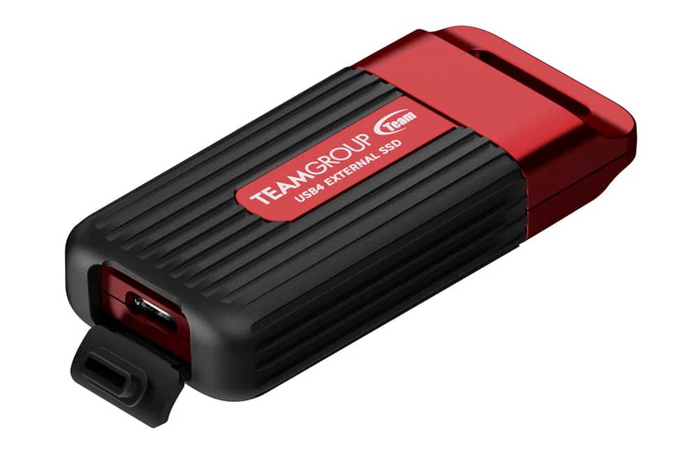 TeamGroup випустила компактний зовнішній SSD-накопичувач PD40 Mini