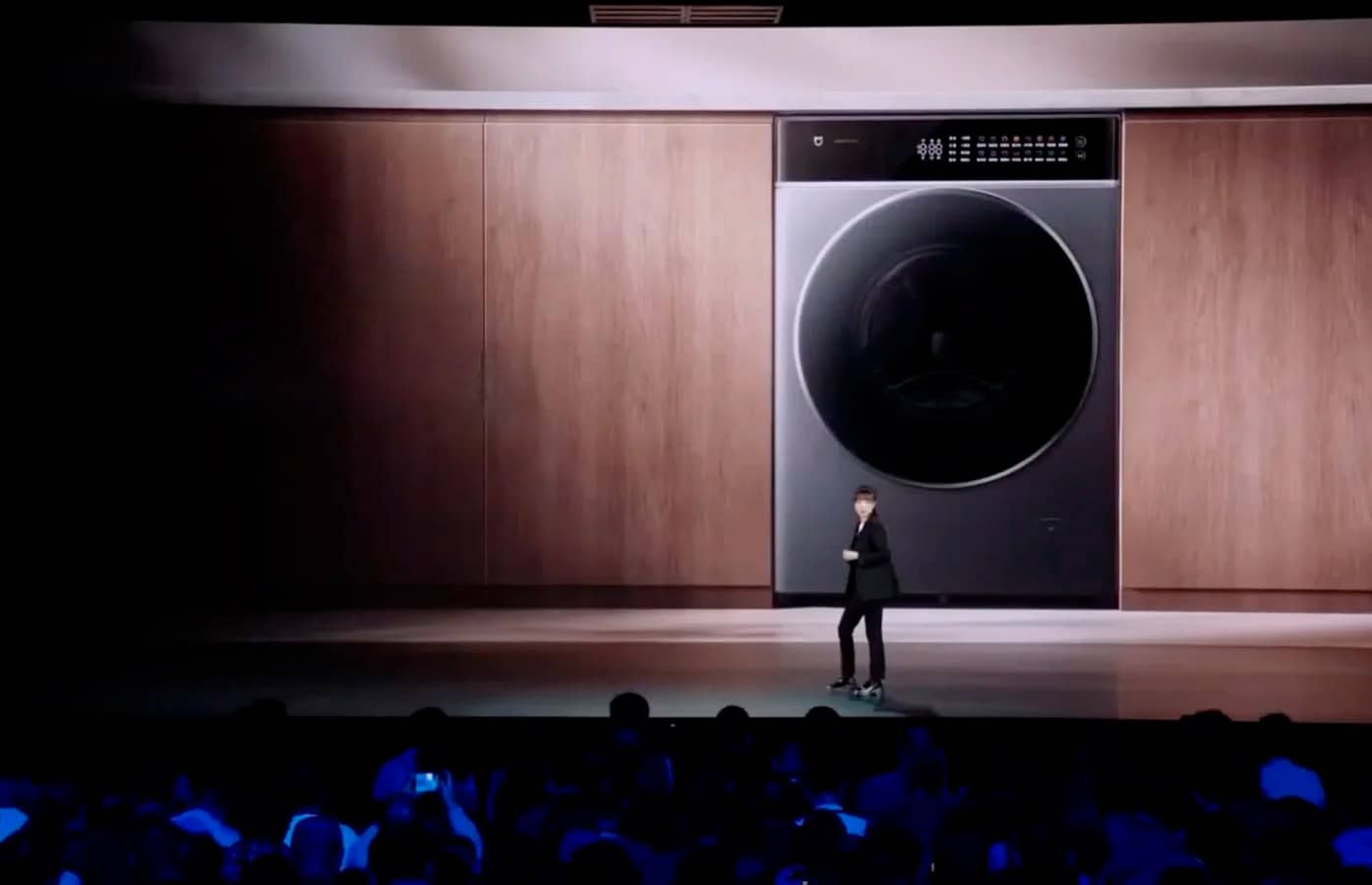 Xiaomi представила першу пральну машину з HyperOS