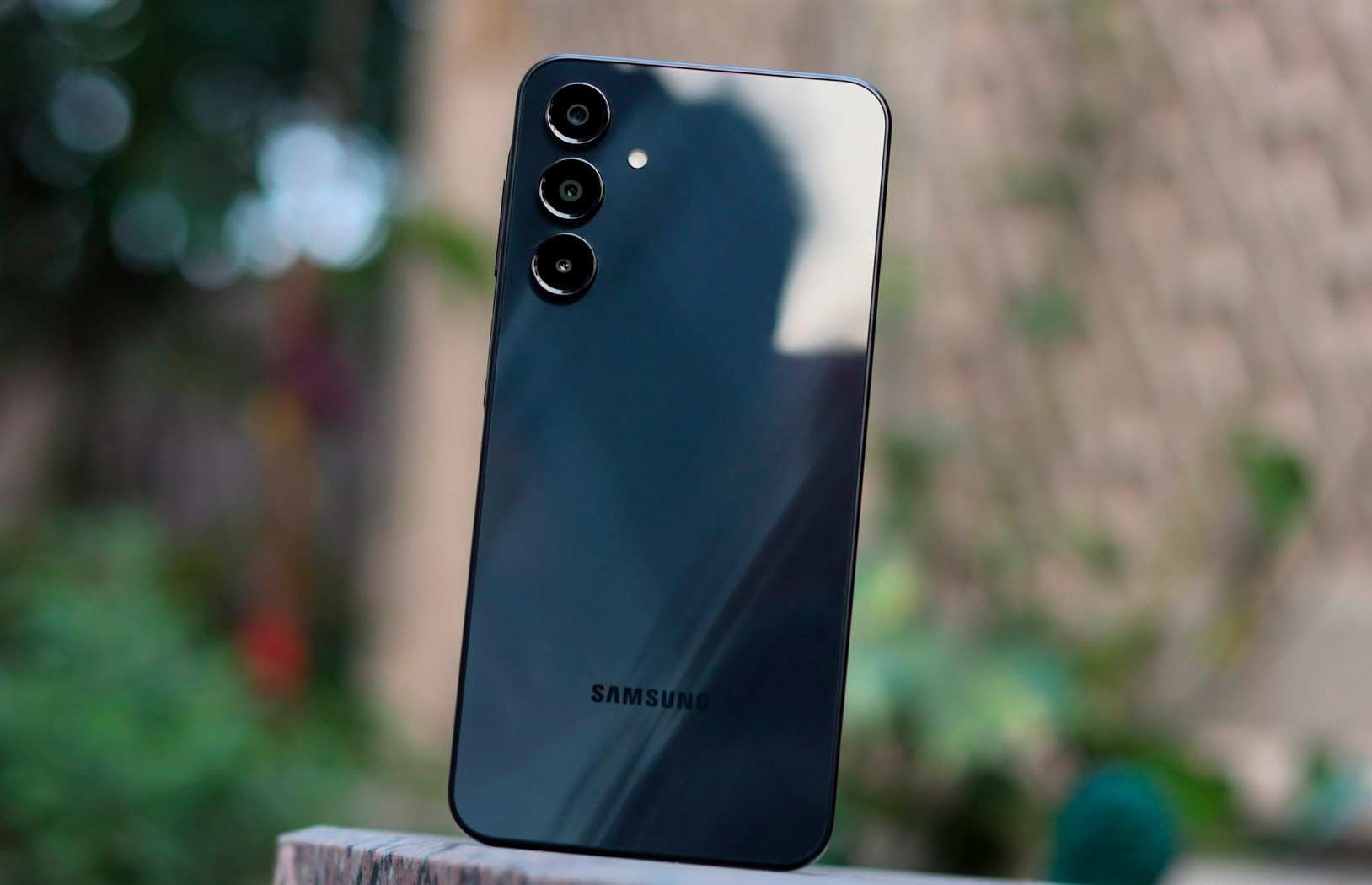 Samsung готує до випуску смартфон Galaxy A27