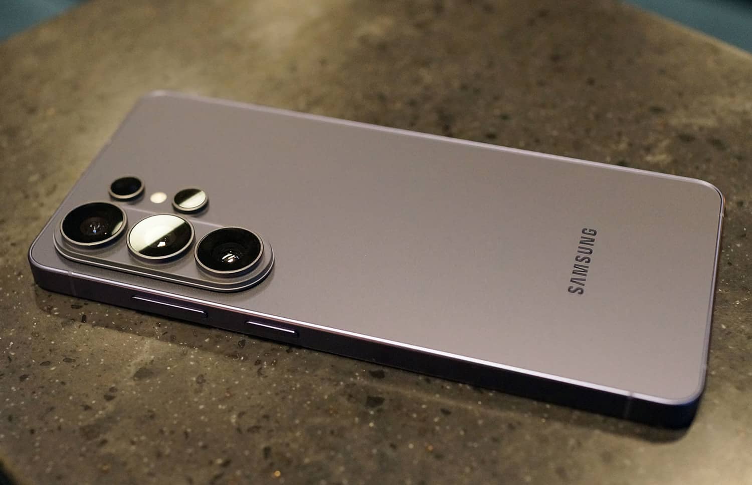 Чому 25 Вт у Samsung Galaxy S26 Ultra важливіші, ніж здається