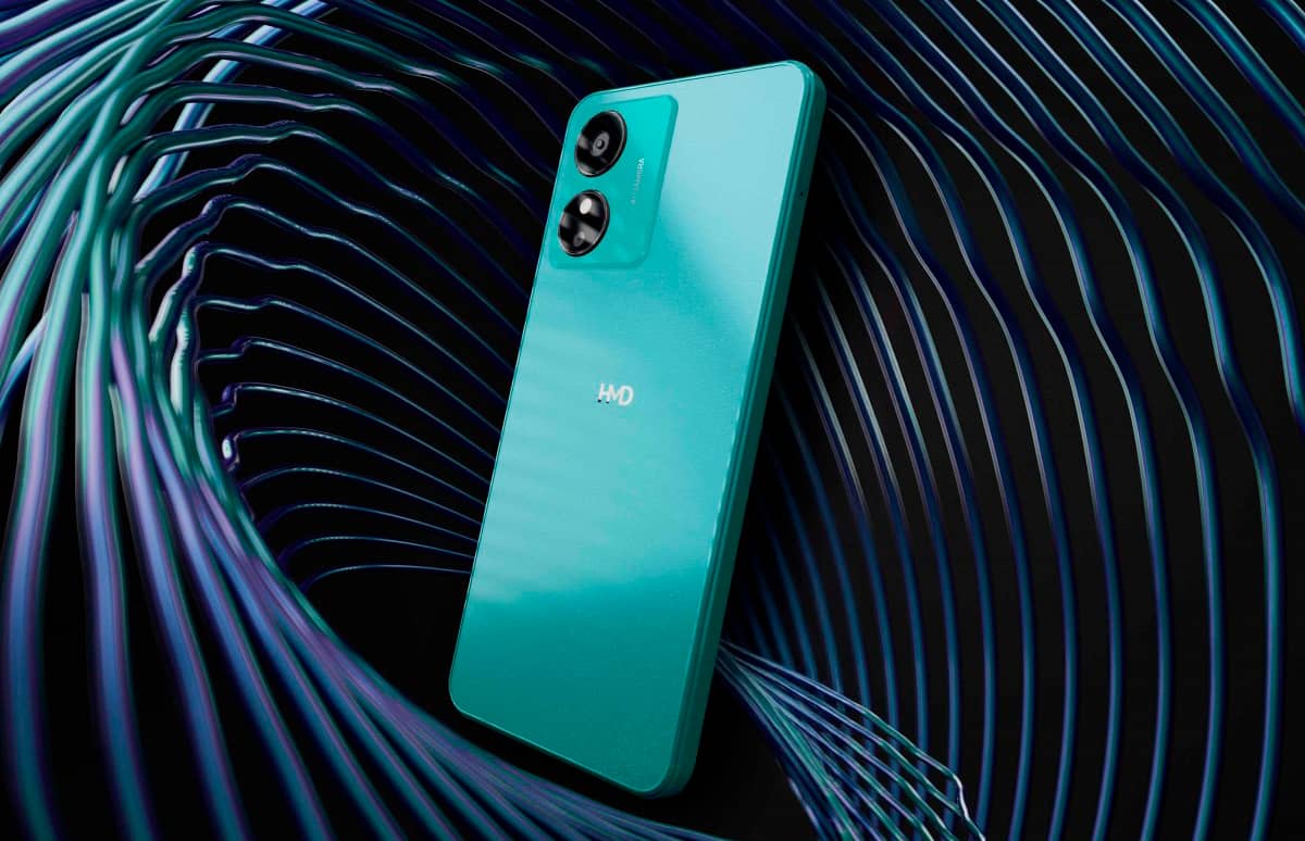 Без зайвого шуму представлено смартфон HMD Aura²