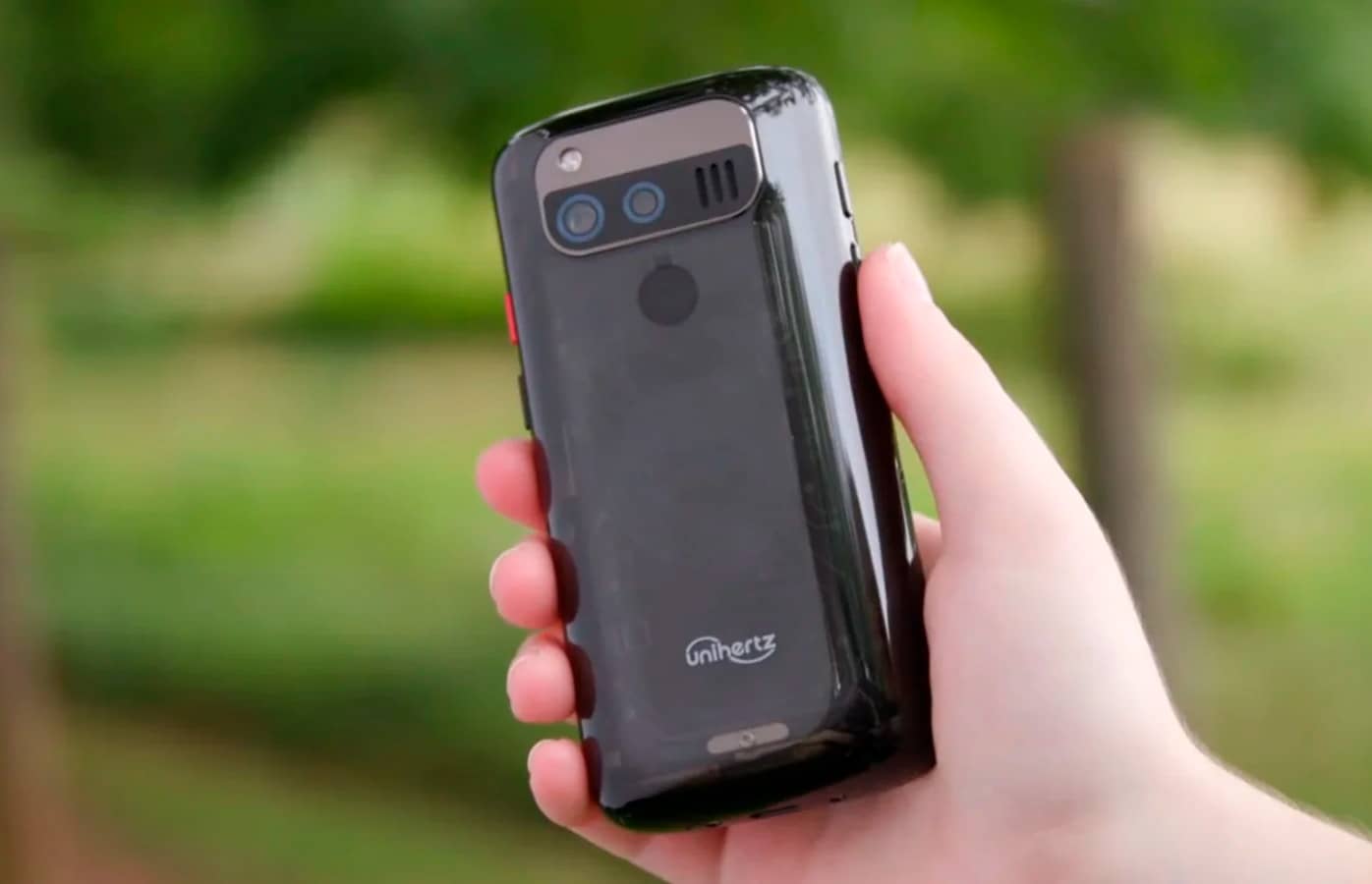 Представлений Unihertz Jelly Max — «найменший 5G-смартфон»