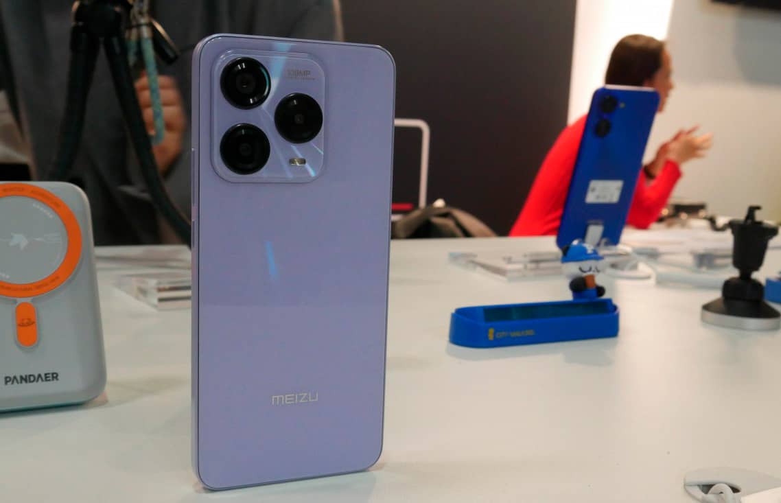 Meizu представила смартфони Note 22, mblu 22 та mblu 22 Pro