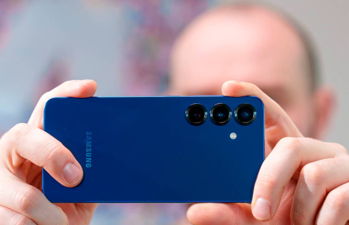 Серія Samsung Galaxy S26 отримає ті ж камери, що і Galaxy S25, щоб не бути дорожчою за iPhone 17