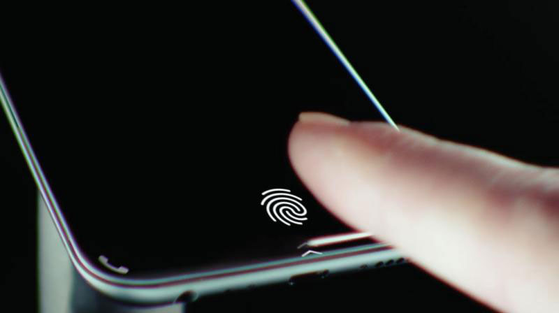 Майбутні смартфони Samsung отримають сканер відбитків, що сканує одразу три пальці