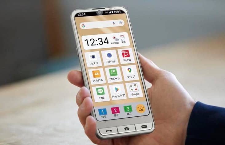 Представлено бабкофон з ретро-дизайном Sharp Simple Sumaho 7