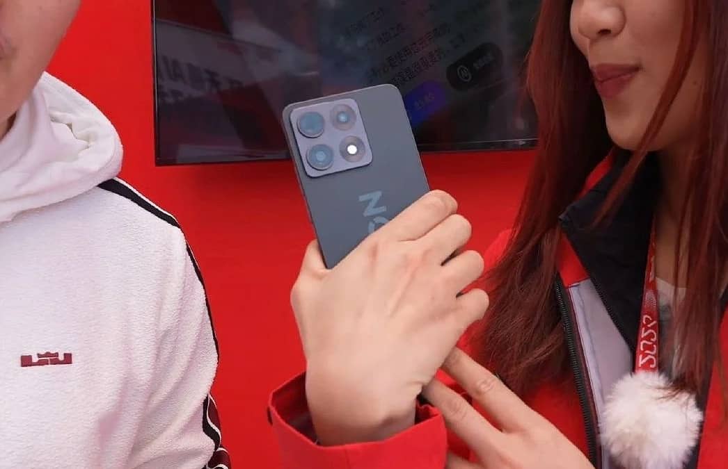 На фото показали невідомий смартфон Lenovo Legion