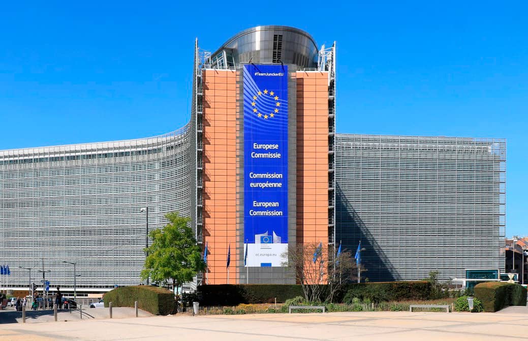 Розробники з ЄС вимагають рівних умов із США після рішення суду проти Apple