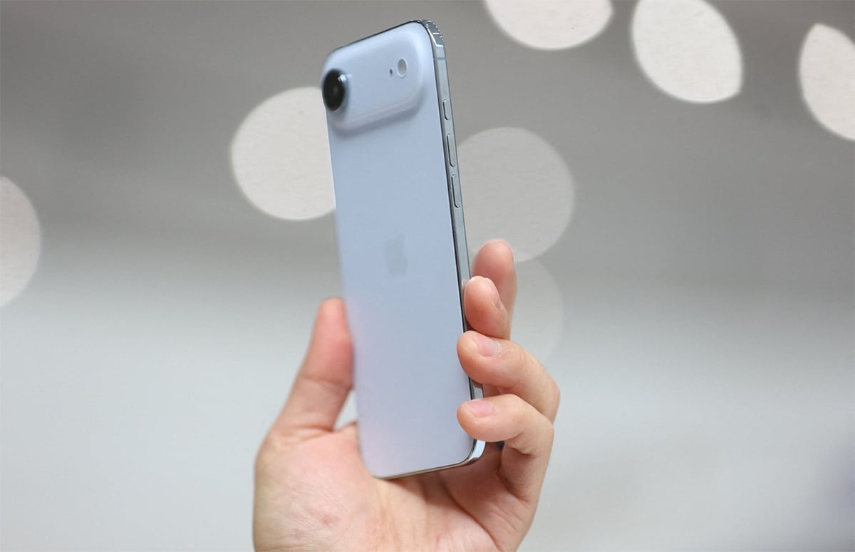 Продажі iPhone Air у Китаї в 20-40 разів нижчі, ніж у інших моделей лінійки