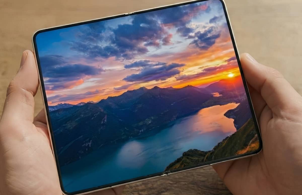Apple ексклюзивно закуповуватиме складані дисплеї у Samsung