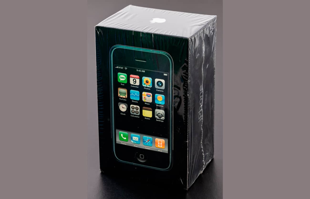 Нерозпакований iPhone 2007 року продано на аукціоні за рекордну ціну