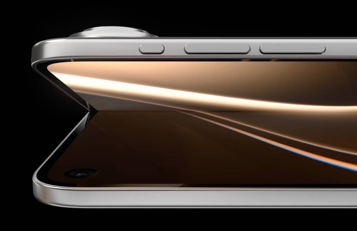 iPhone Ultra представлять без затримок: стали відомі нові подробиці про перший складаний смартфон Apple