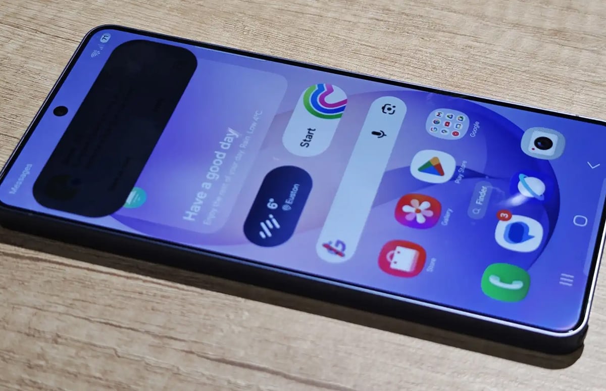 Samsung відкриє доступ до своїх «антишпигунських» екранів стороннім виробникам у 2028 році