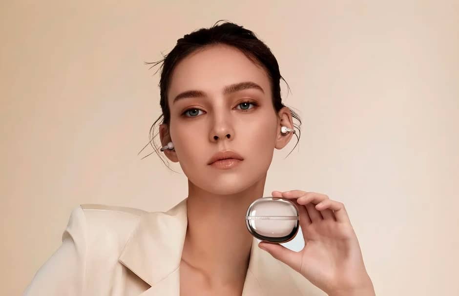 Представлено TWS-навушники Edifier Auro Clip у форматі кліпс