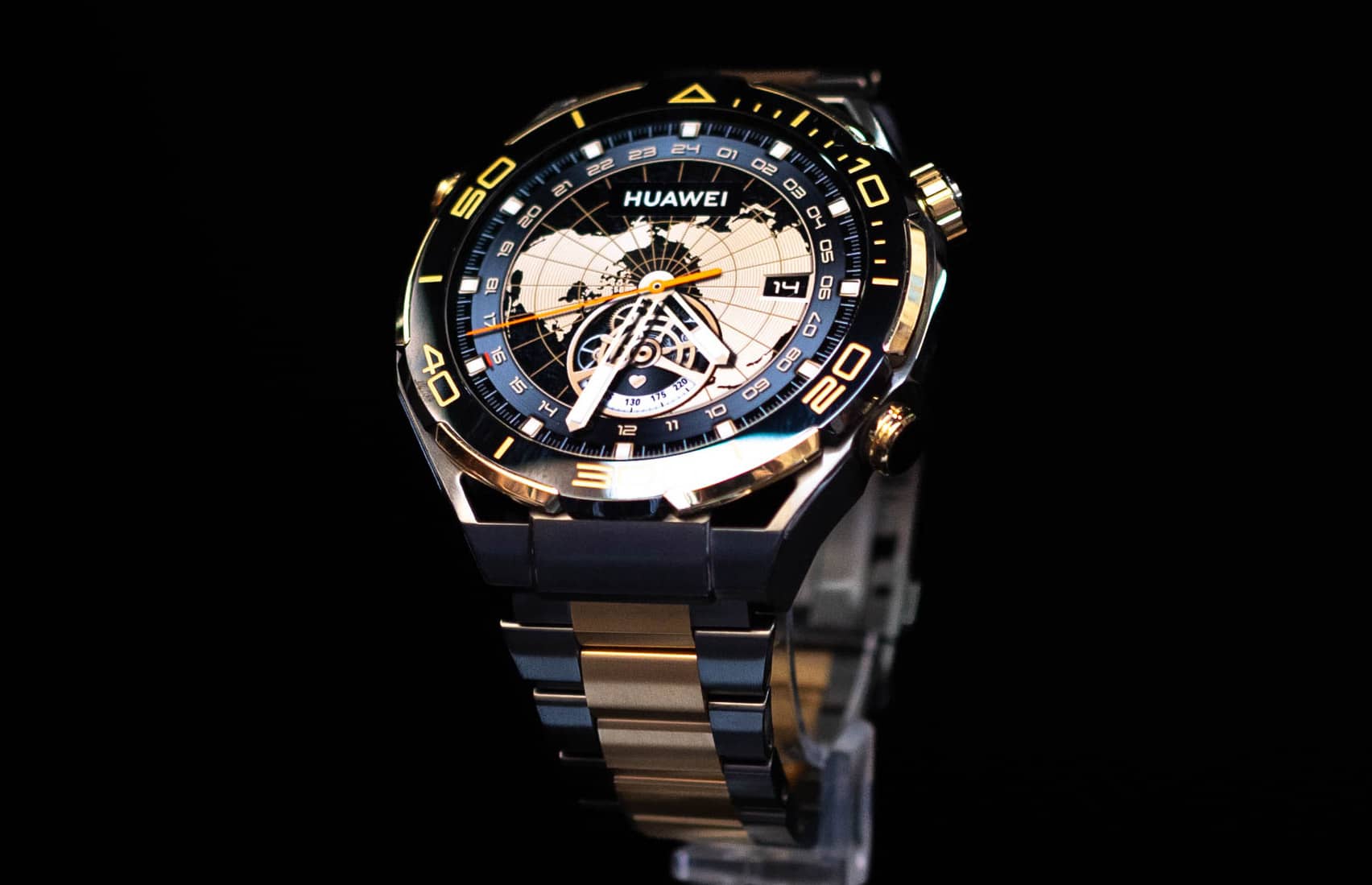У Китаї представлено годинник Huawei Watch Ultimate Gold Edition із 2-стороннім супутниковим зв