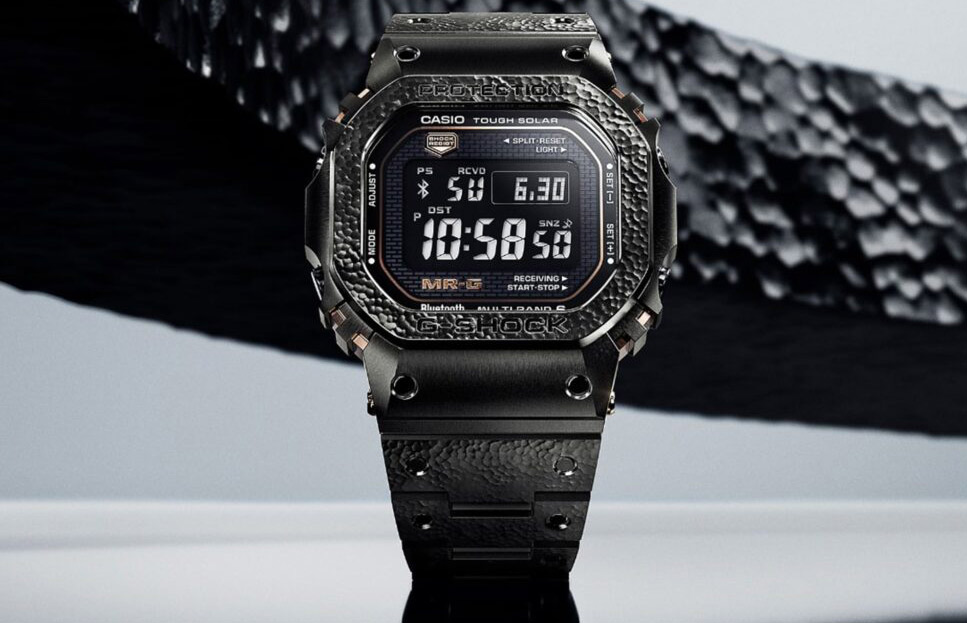 Представлено люксовий годинник Casio G-Shock MRG-B5000HT-1