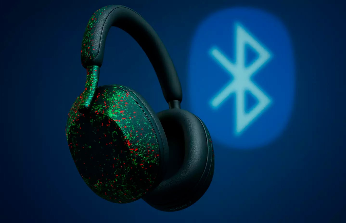 Знайдена Bluetooth-дірка у навушниках Sony, JBL та Bose