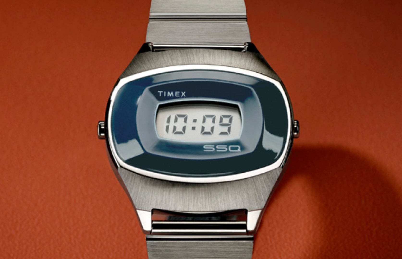Timex перевипустила мінімалістичний годинник SSQ через 50 років після анонсу