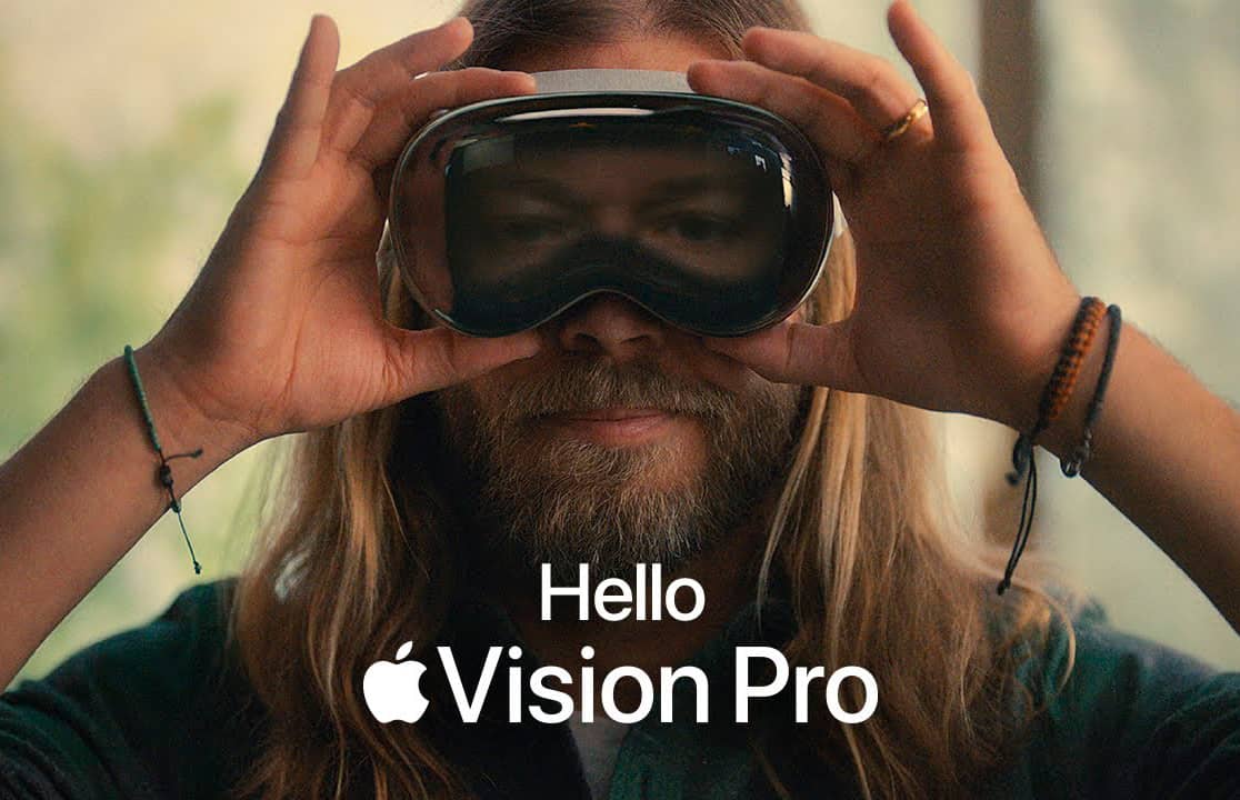 Apple випустила нову рекламу гарнітури Vision Pro