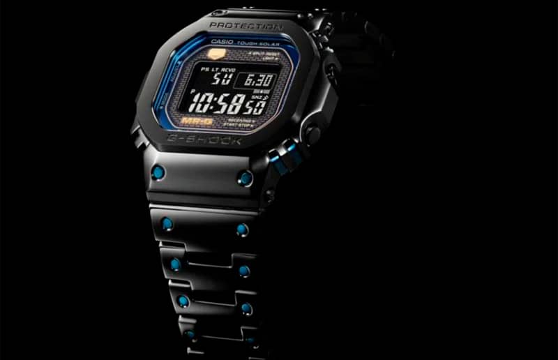 Casio анонсувала преміальний годинник MRG-B5000BA-1JR