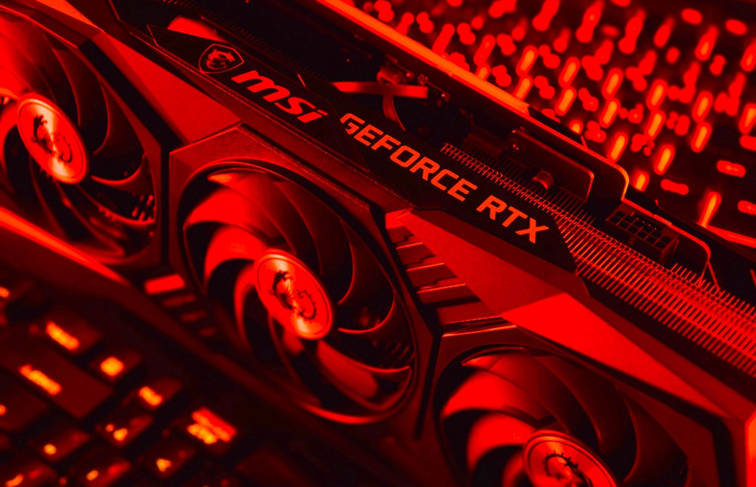 NVIDIA відкладає серію GeForce RTX 50 Super