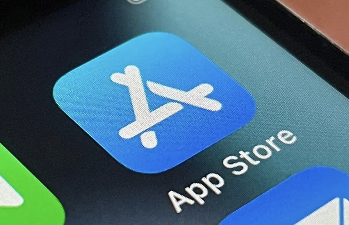 Apple ввела обов