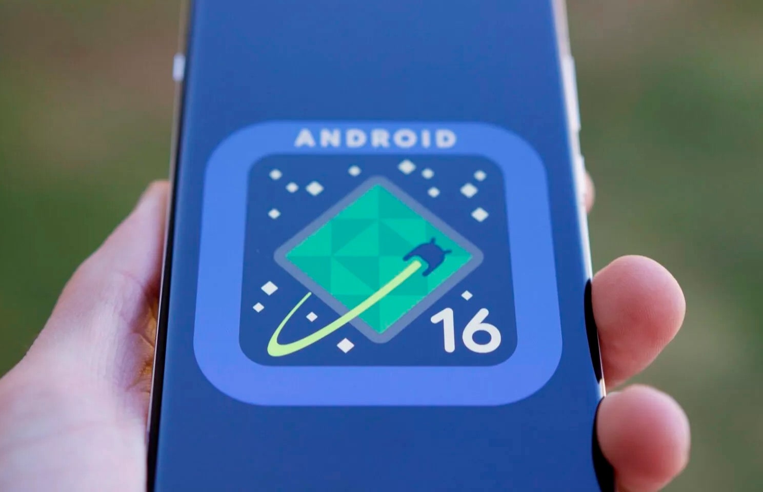 Смартфони Samsung отримають One UI 8 на базі Android 16 «цього літа»