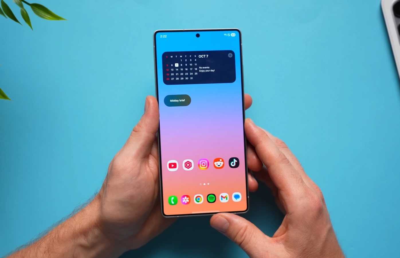 Samsung призупинила оновлення One UI 8 для деяких смартфонів