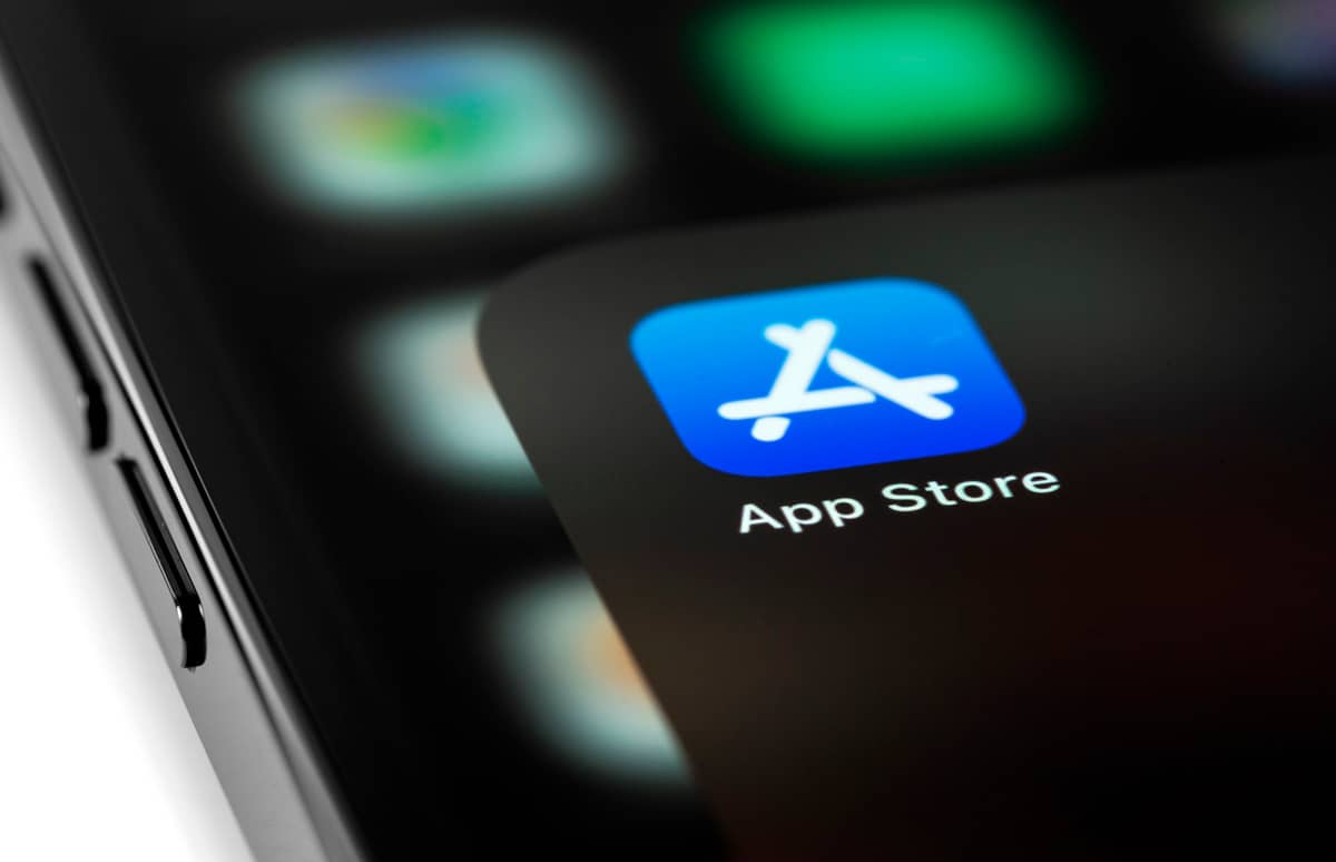 Apple дозволить встановлювати альтернативні магазини програм у iOS 17