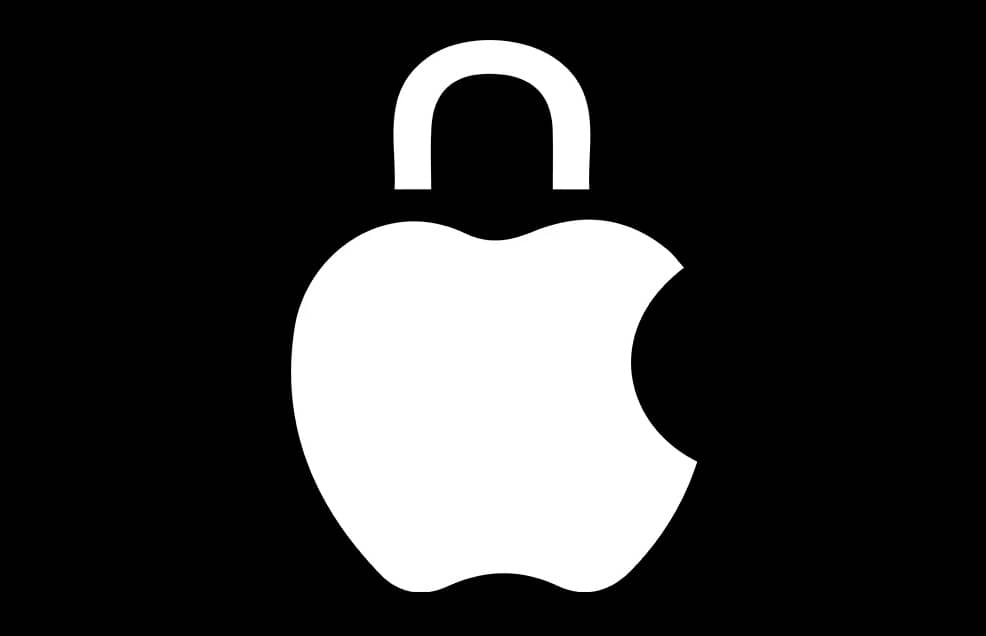 Apple пообіцяла захищати дані користувачів, але не робить цього