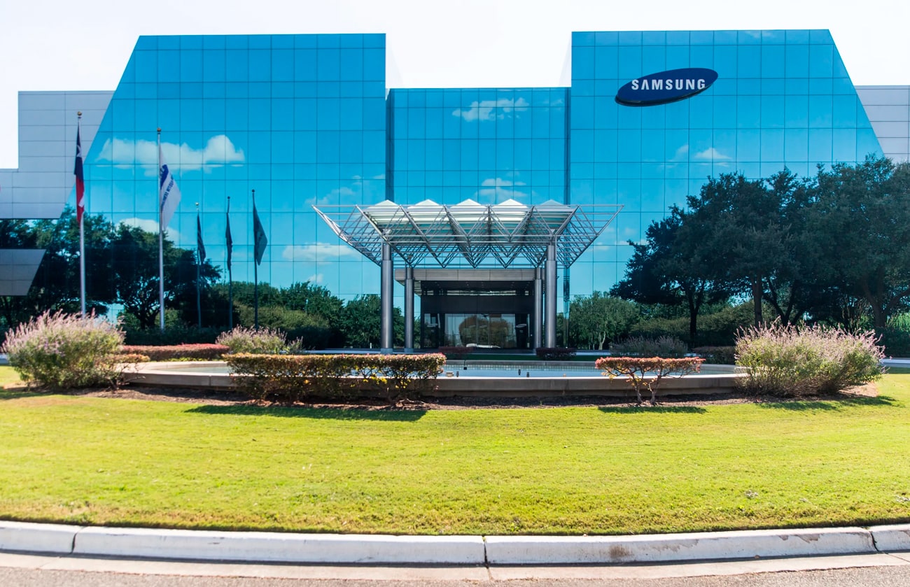 Samsung хоче побудувати 11 заводів з виробництва чіпів