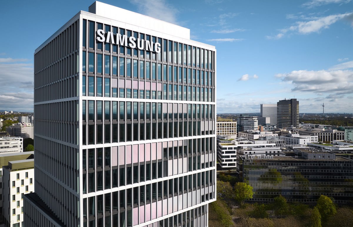 Samsung нарощує виробництво пам