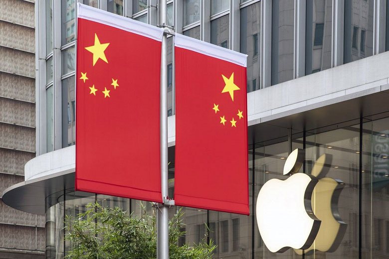 Apple прискорює процес переведення свого виробництва з Китаю