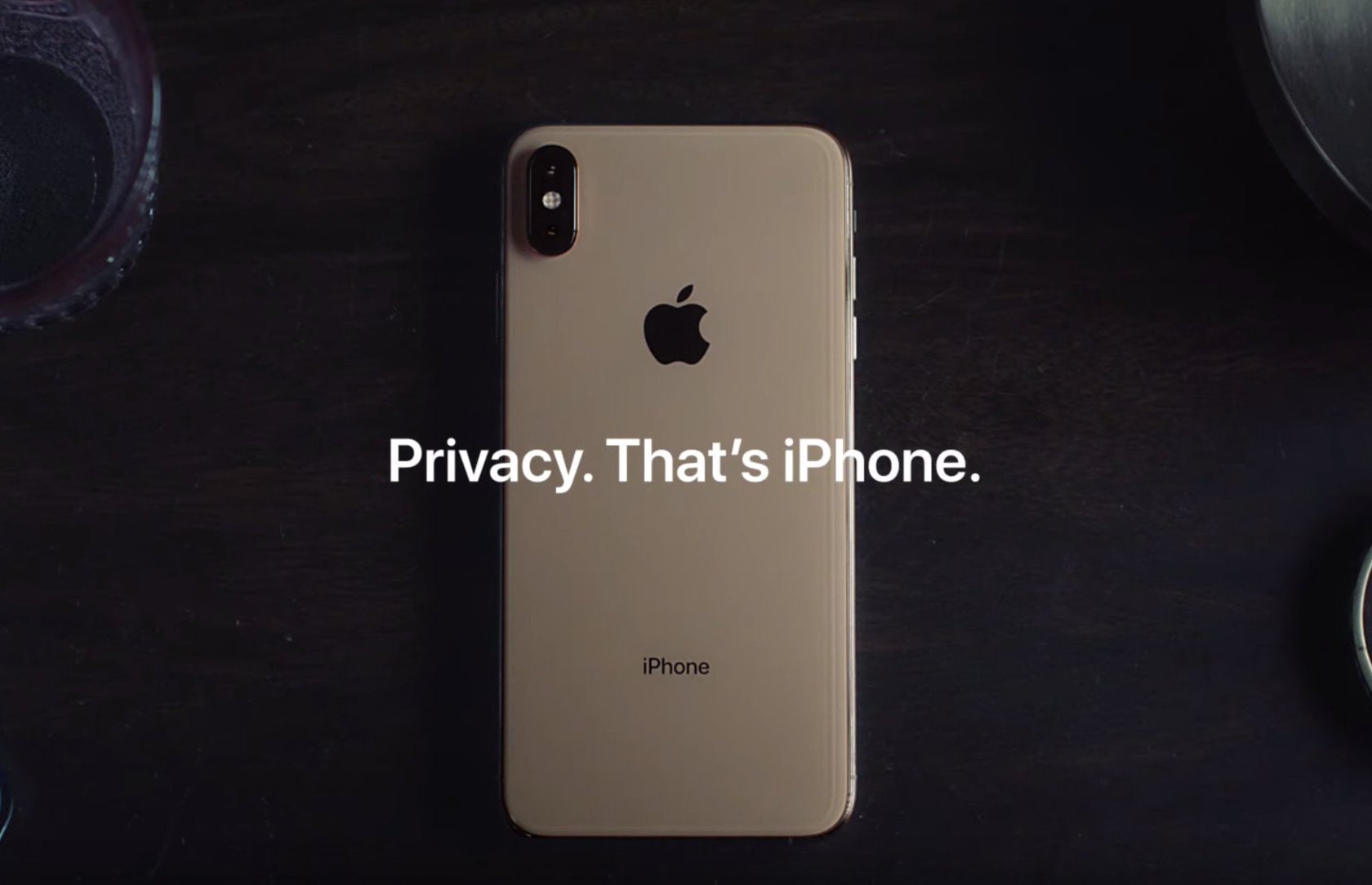 iOS-розробники звинувачують Apple у порушенні конфіденційності