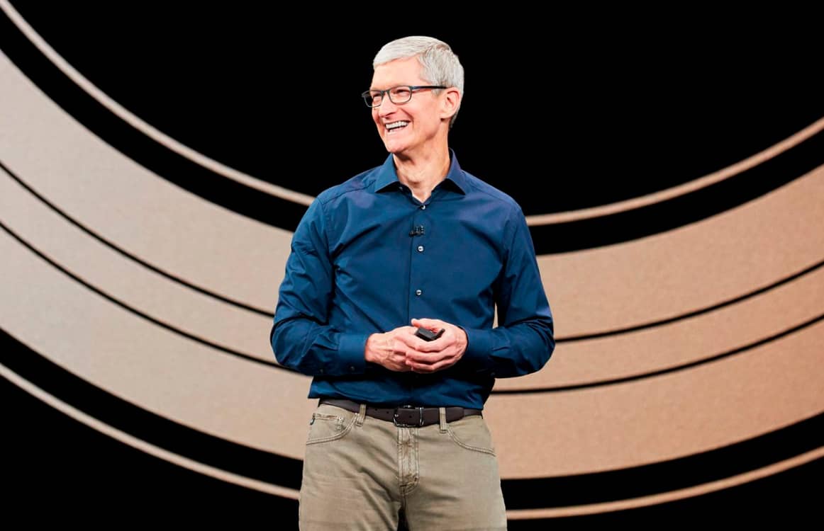Глава Apple отримає урізаний на 40% річний бонус за власною рекомендацією