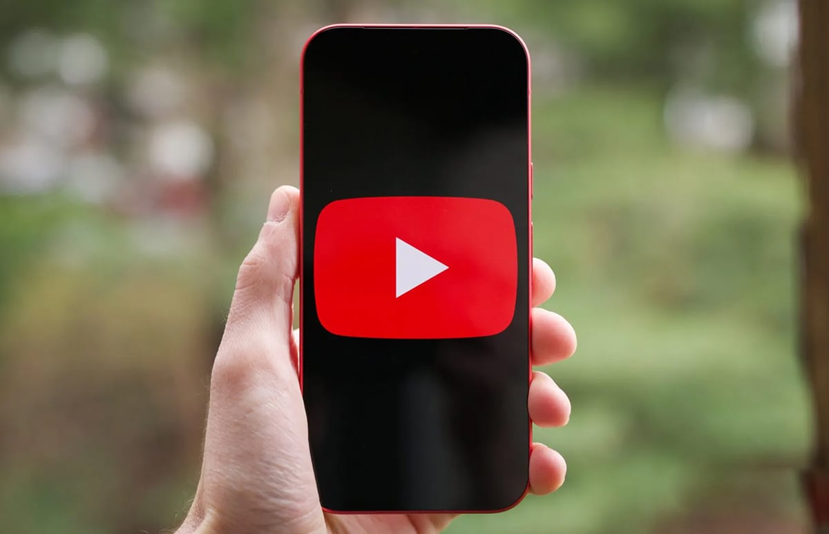 YouTube запустив рекламу під час прямих трансляцій на мобільних пристроях