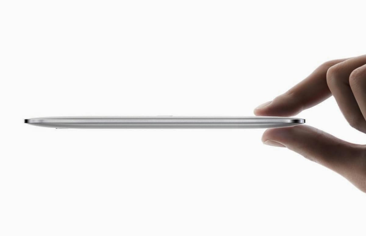 Lexar показала надтонкий SSD для iPhone, який майже не збільшує товщину смартфона