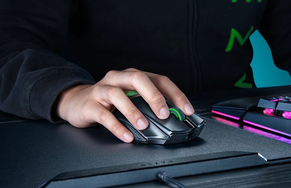 Razer Naga V3 Pro отримала 23 програмовані кнопки та змінні панелі для різних ігор
