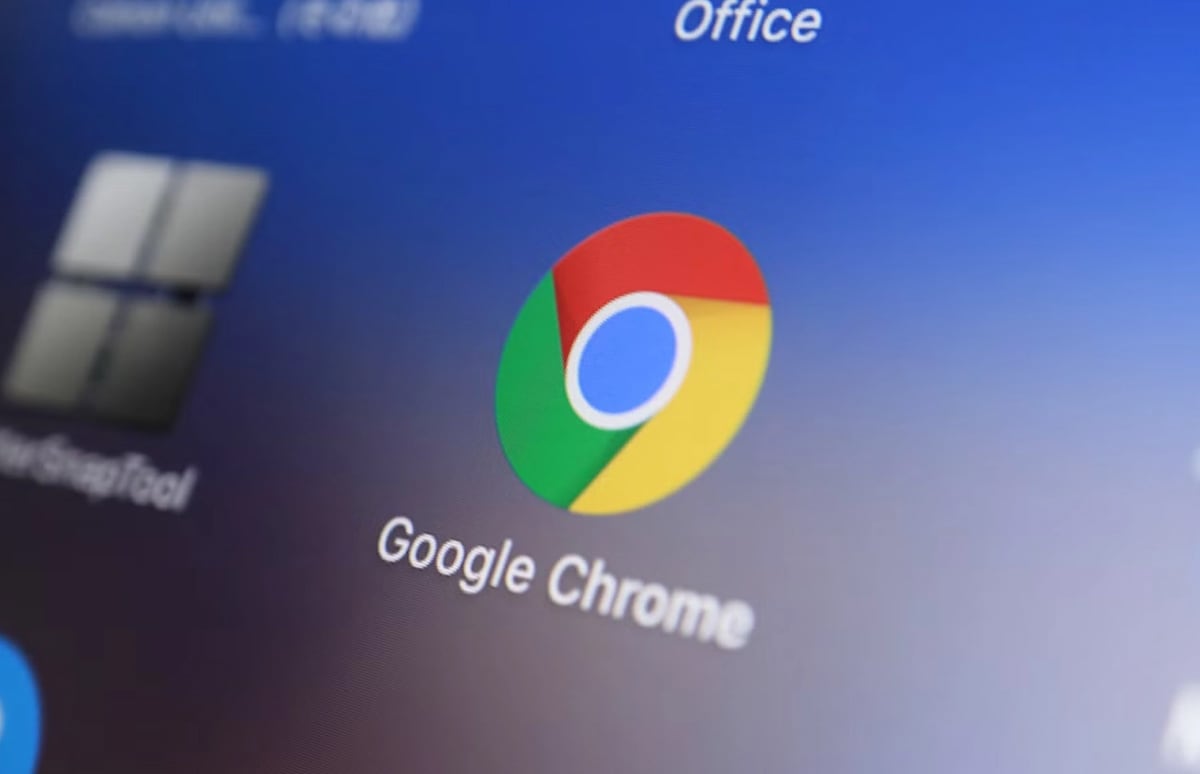 Google Chrome тестує «Режим AI»: браузер перетворюється на чат замість пошуку
