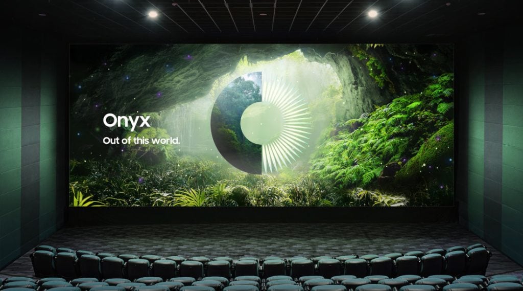 Samsung представила 14-метровий екран Onyx для кінотеатрів