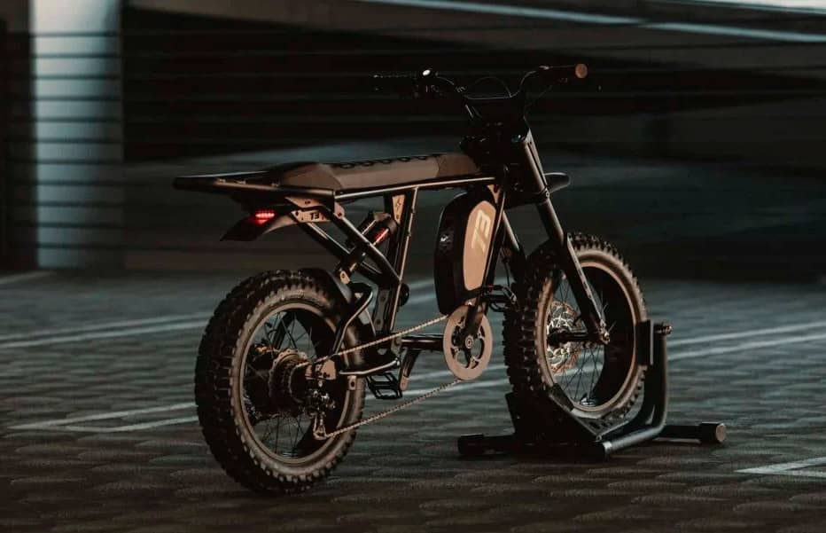 Представлено серію електровелосипедів Super73 Blackout