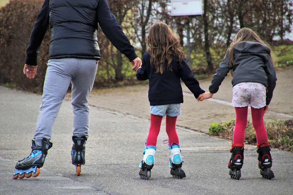 Roller Skates, Sister, Rays, Activities, Entertainment