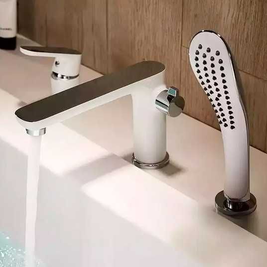 врезной смеситель для ванны Lamber 128-8 белый хром 8015